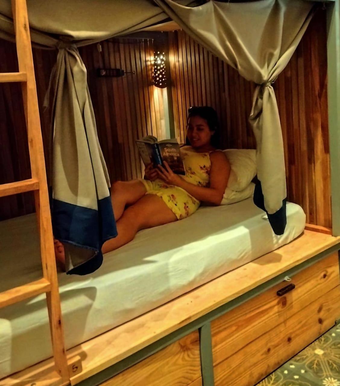 Mediterraneo Youth Hostel アスンシオン エクステリア 写真